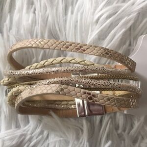 Carole Women’s Multi strand magnetic cream closure bracelet OS